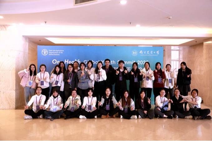 _cgi-bin_mmwebwx-bin_webwxgetmsgimg__&MsgID=6812379774004192258&skey=@crypt_63ee1f70_5c9bd351b8a012280b2138f18bb98739&mmweb_appid=wx_webfilehelper